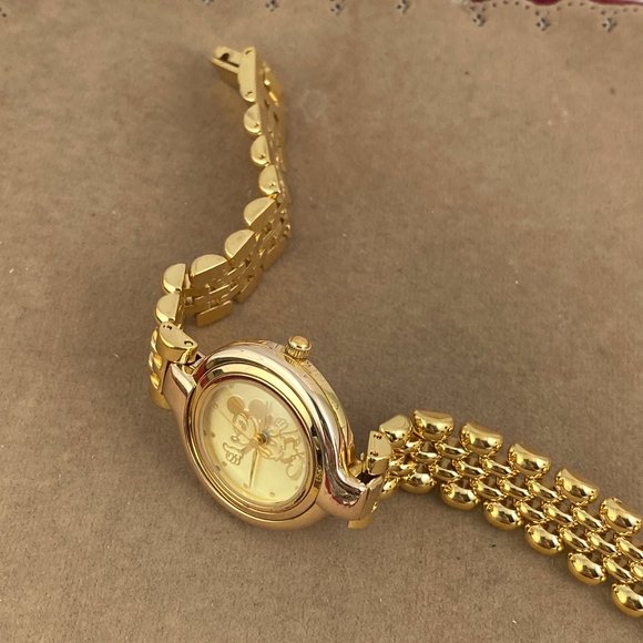 Vintage Mickey Mouse Gold Tone Watch with 3 Straps - Picture 3 of 8